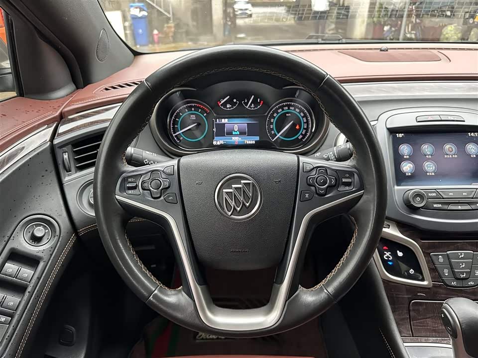 Buick Lacrosse