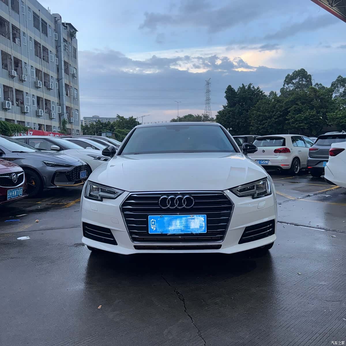 Audi A4L, 2018 1