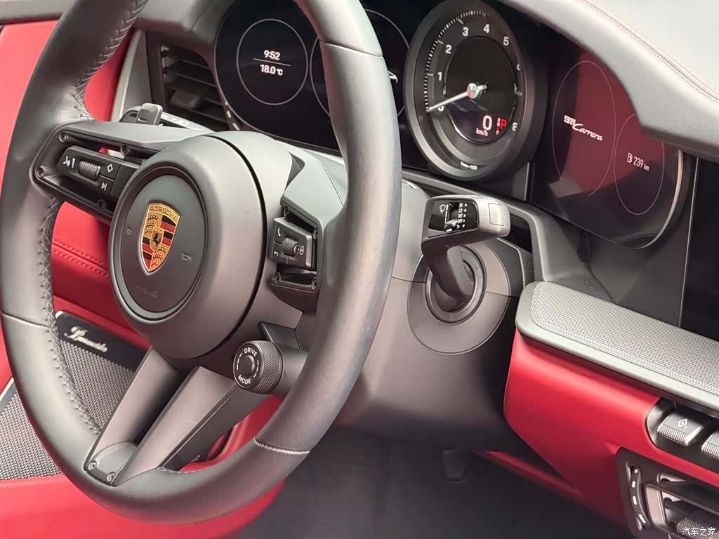 Porsche 911, 2023 12