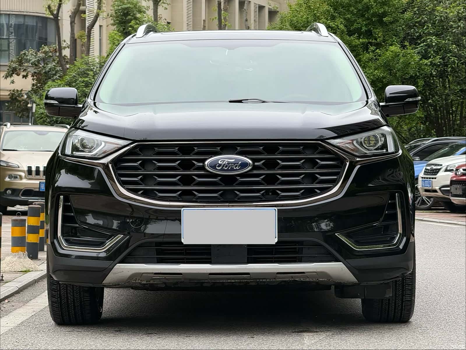 Ford Edge