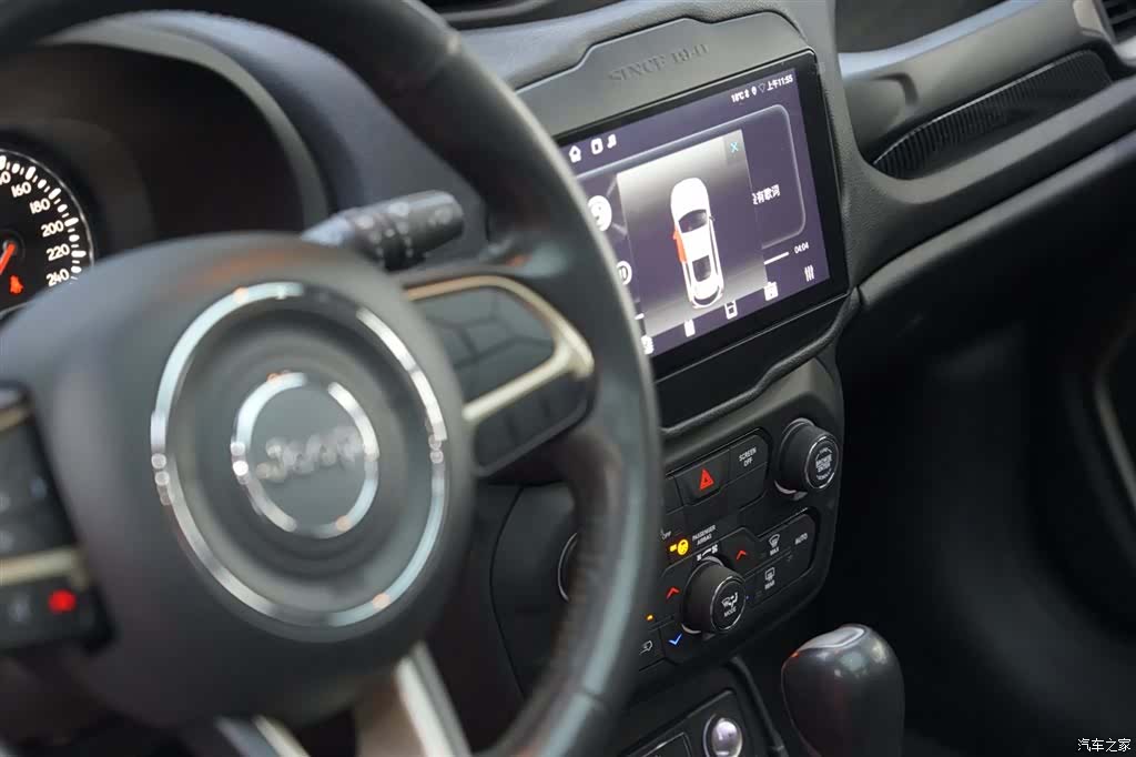 Jeep Renegade, 2018 12