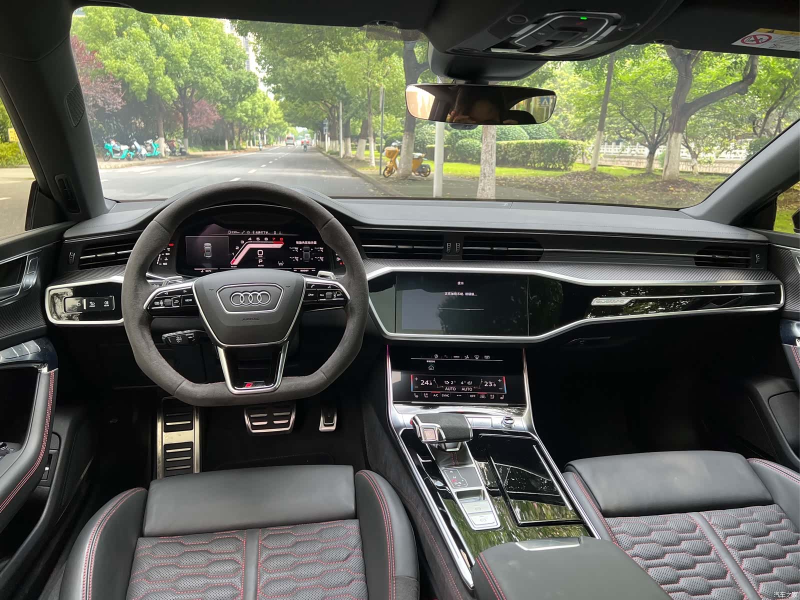 Audi RS, 2025 22