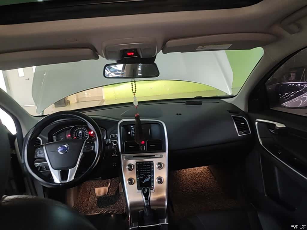 Volvo XC60, 2017 10