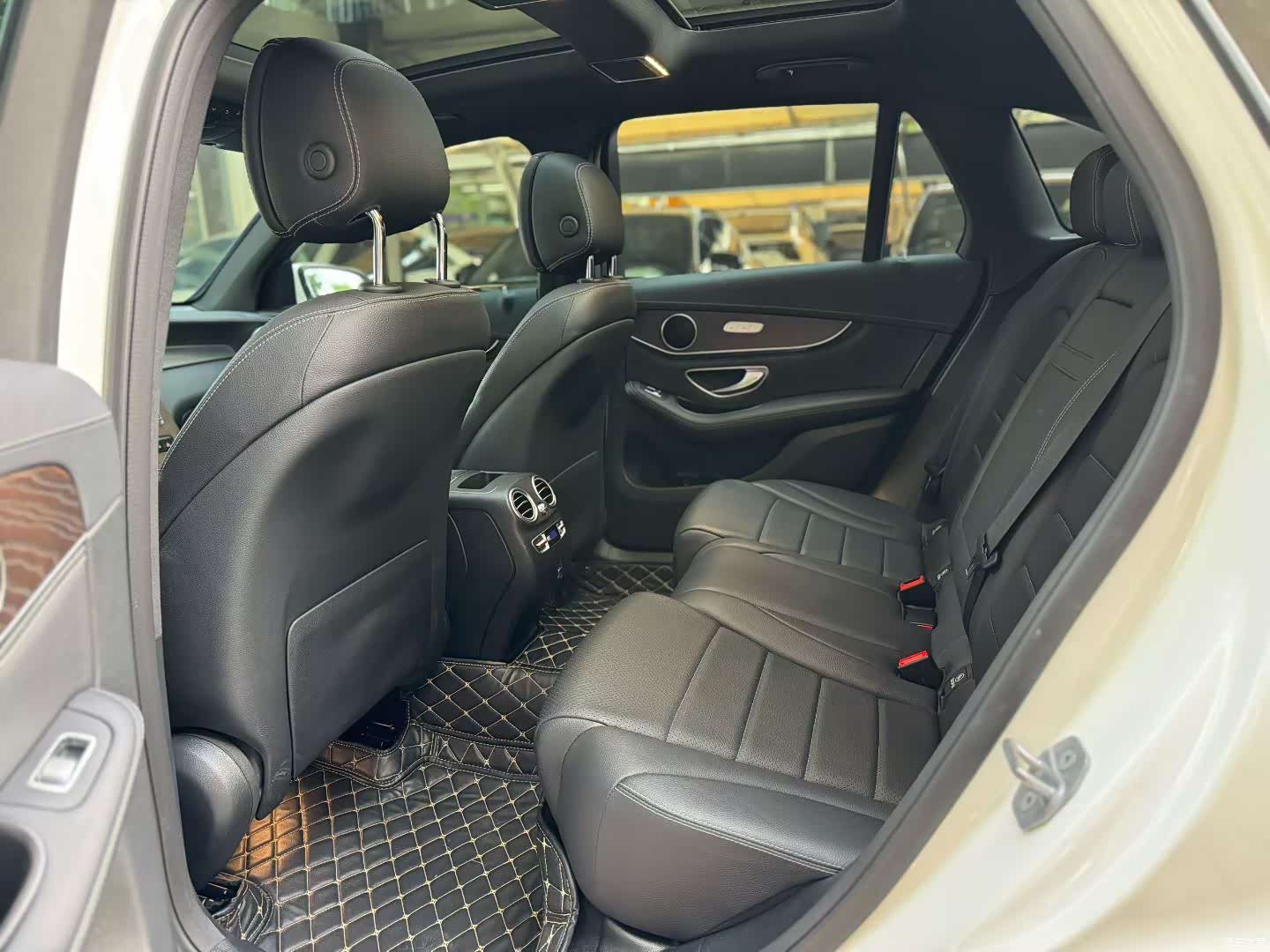 Mercedes-Benz GLC, 2020 все фото