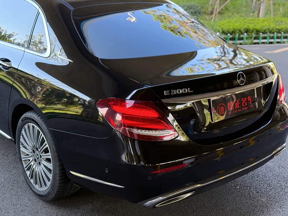 Mercedes-Benz E-class Mercedes-Benz E-class