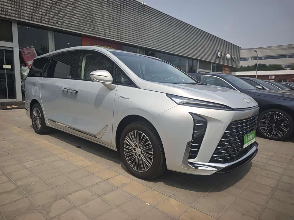 Buick GL8