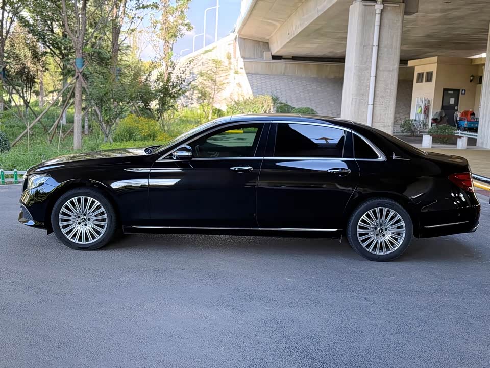 Mercedes-Benz E-class Mercedes-Benz E-class