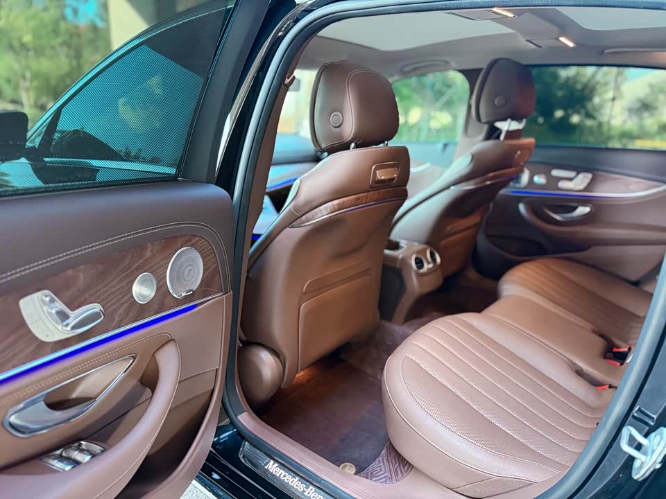 Mercedes-Benz E-class Mercedes-Benz E-class