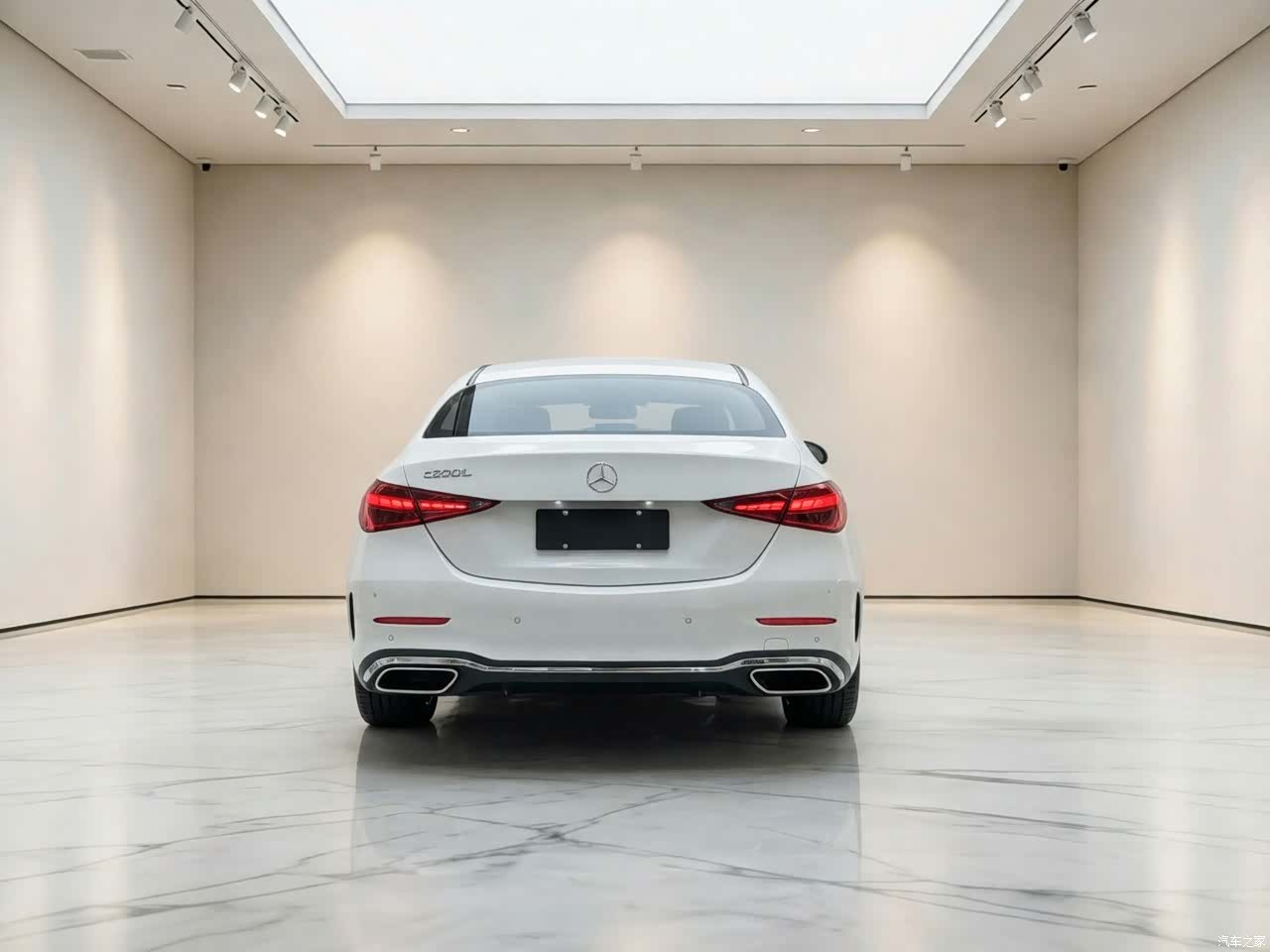 Mercedes-Benz C-Class, 2023 8