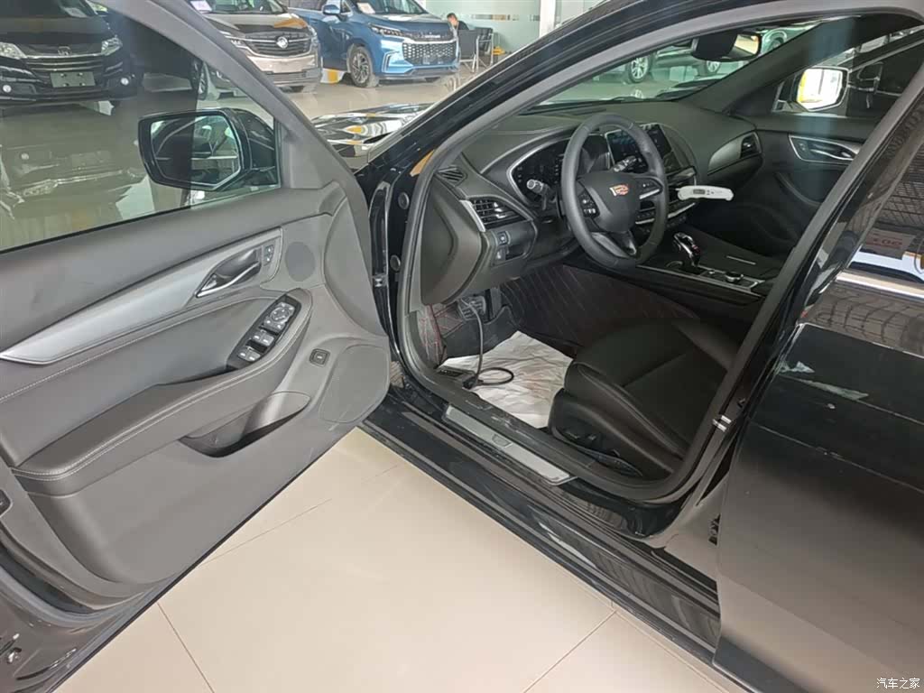 Cadillac CT5, 2023 16