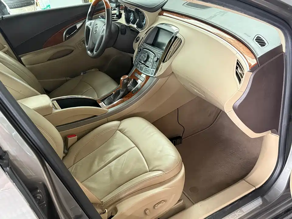 Buick Lacrosse