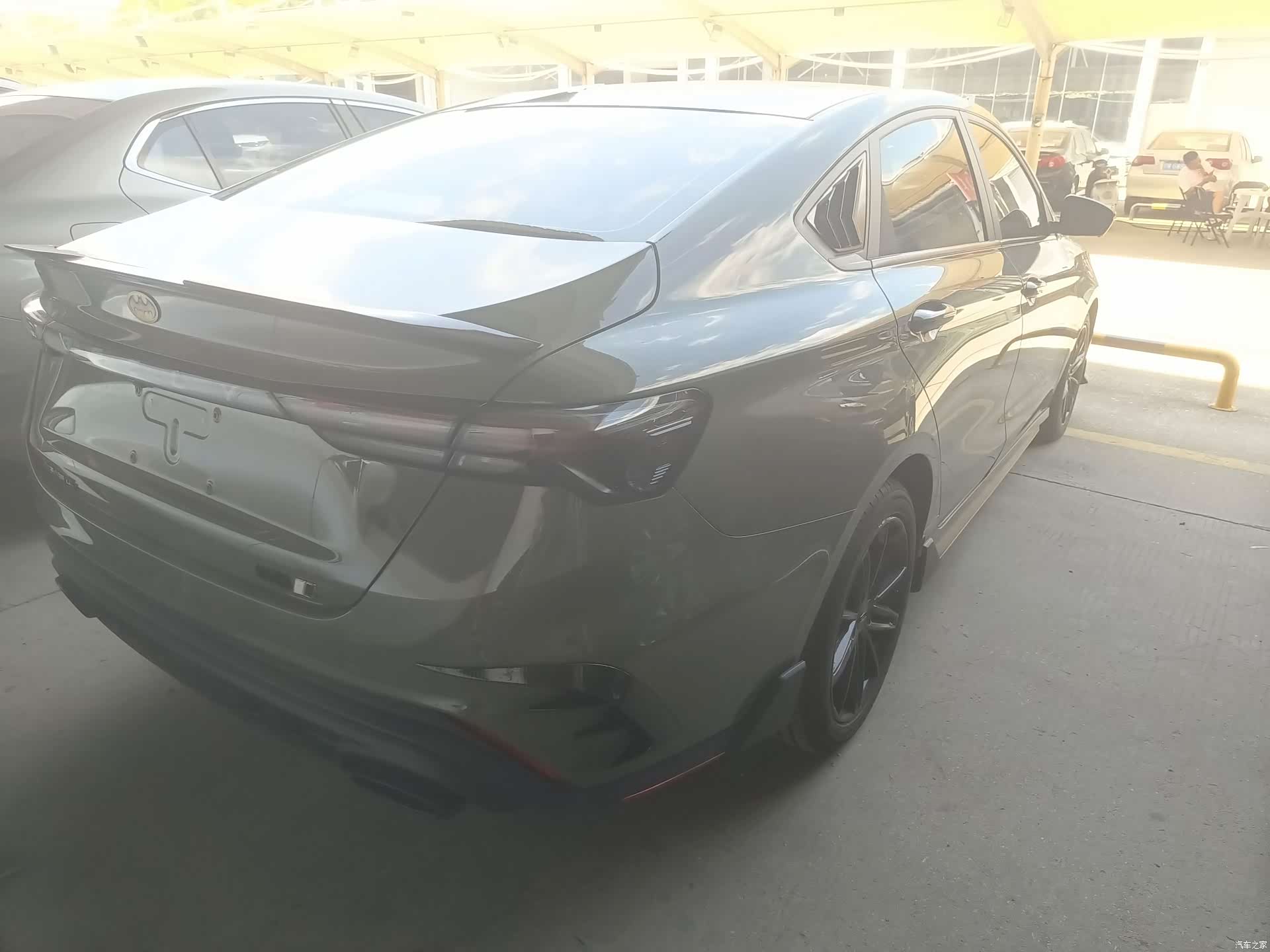 Geely Binray, 2022 12