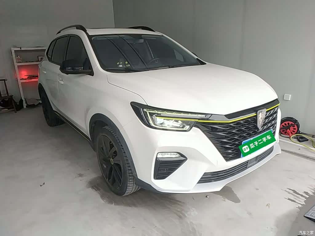 Roewe RX5, 2021 4
