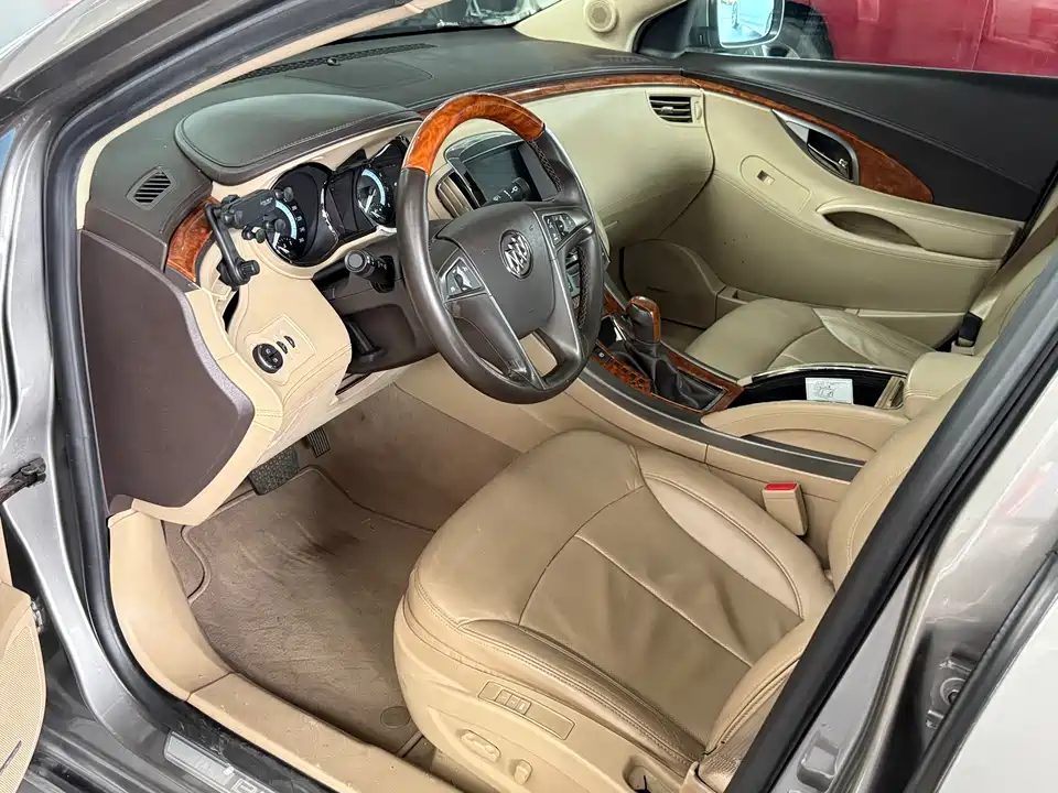 Buick Lacrosse