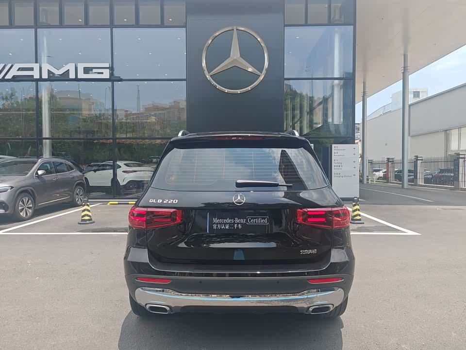 Mercedes-Benz GLB Mercedes-Benz GLB