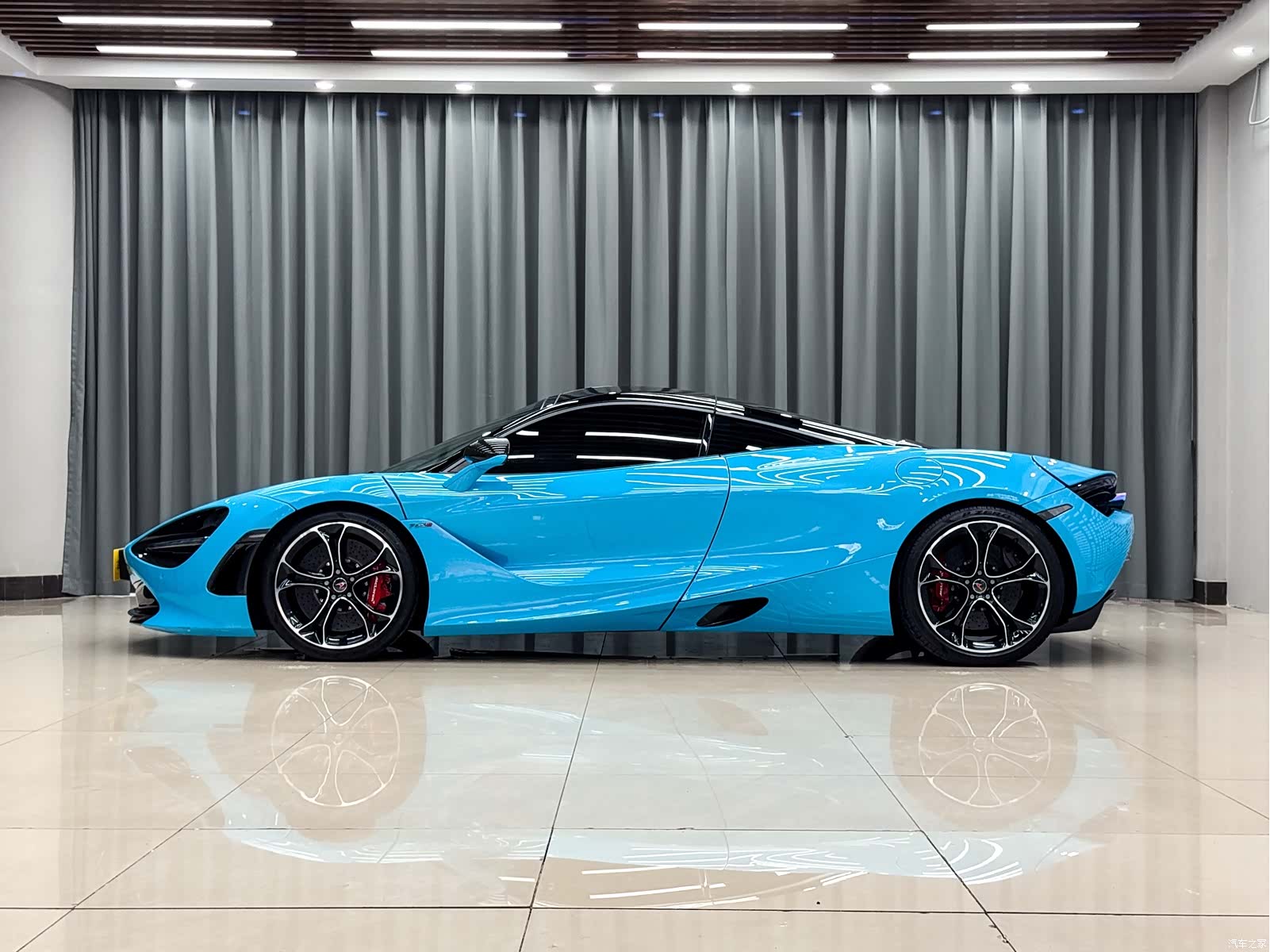 McLaren 720S, 2018 3