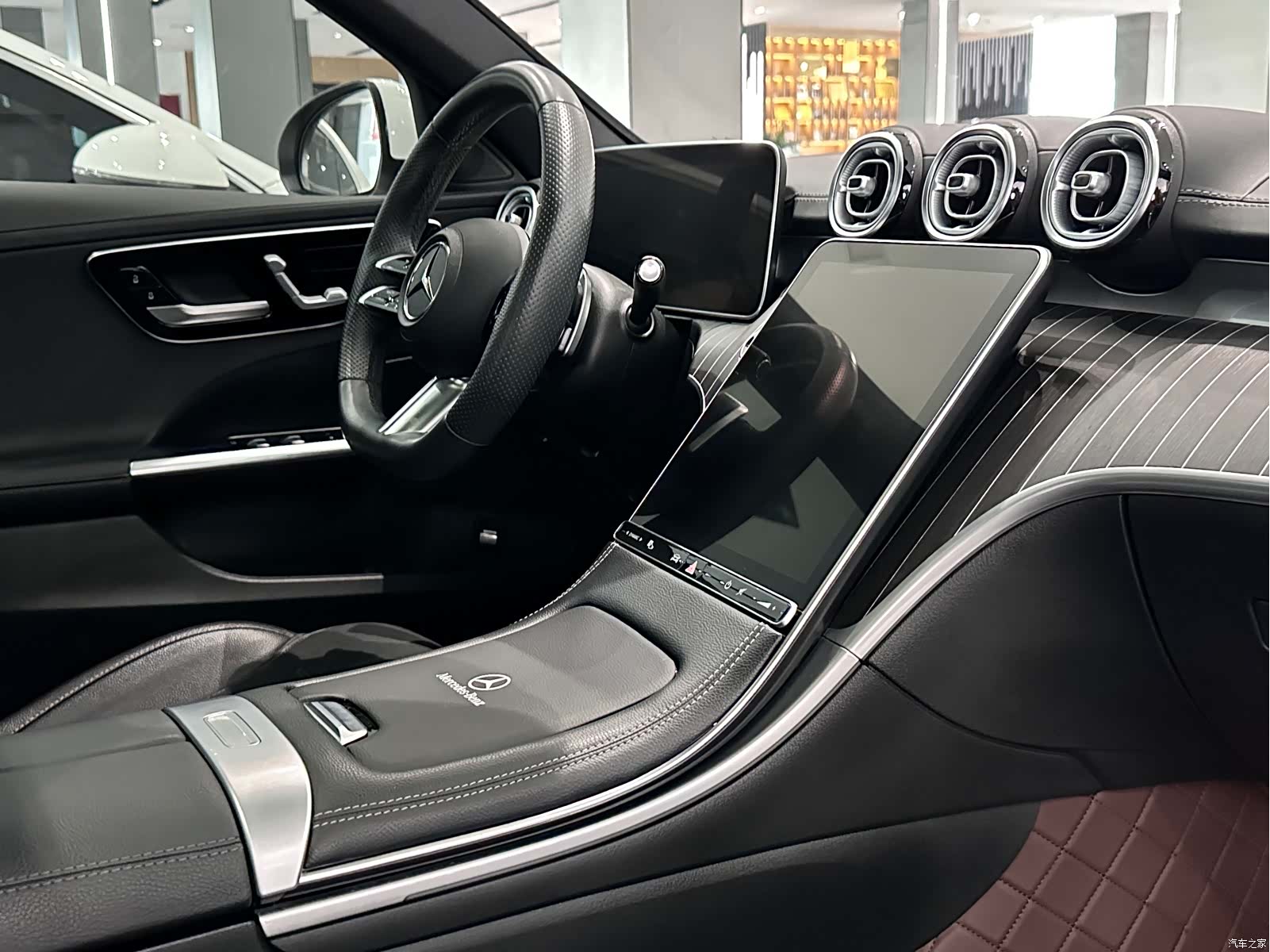 Mercedes-Benz C-Class, 2023 все фото