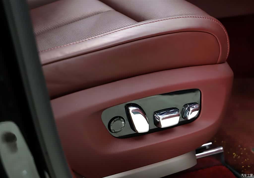 Rolls-Royce Ghost, 2021 21