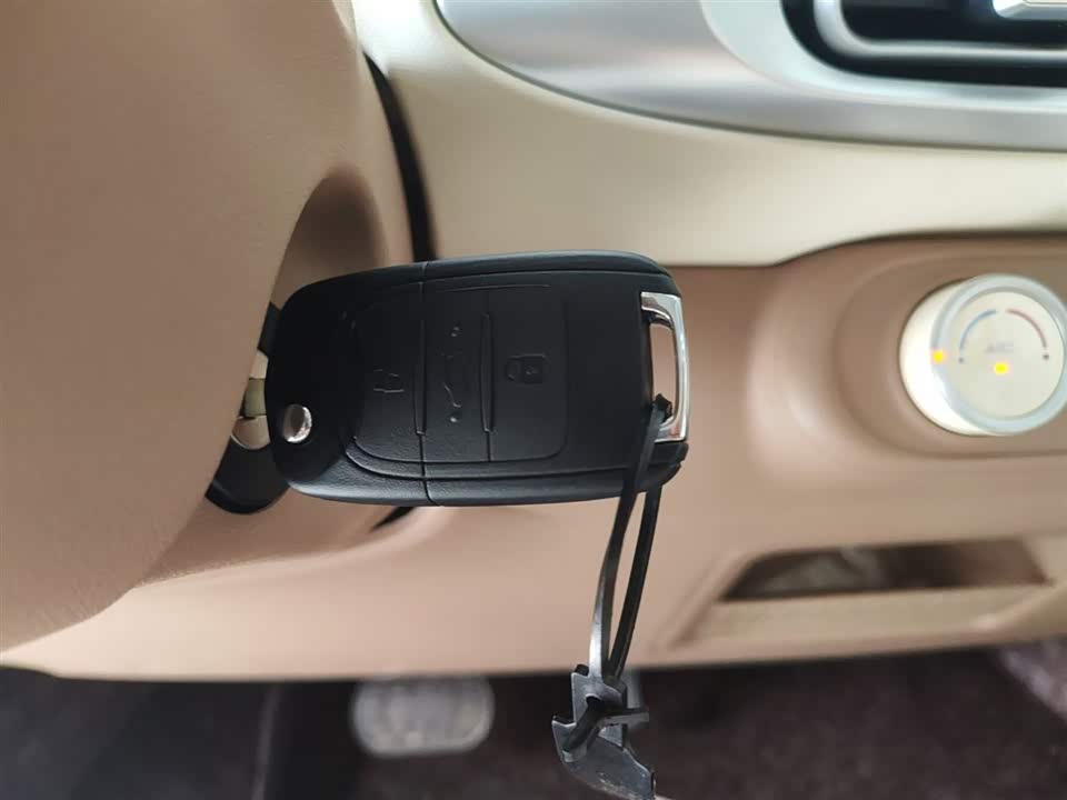 Wuling Hongguang MINIEV Wuling Hongguang MINIEV