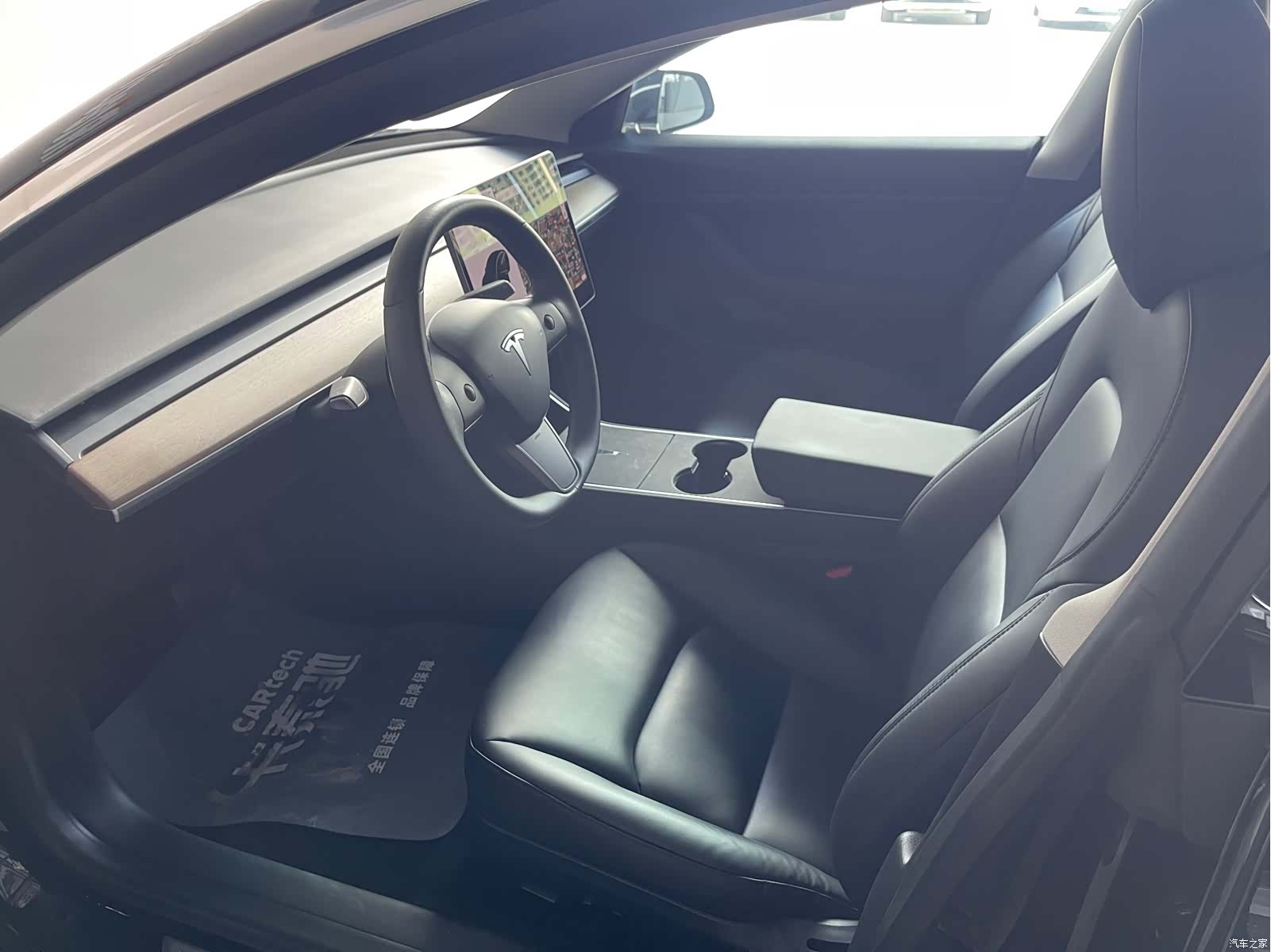 Tesla Model 3, 2020 8