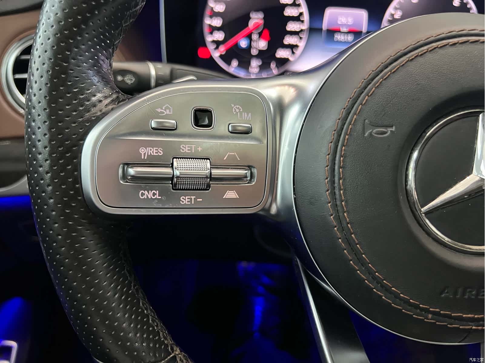 Mercedes-Benz S-Class, 2018 38