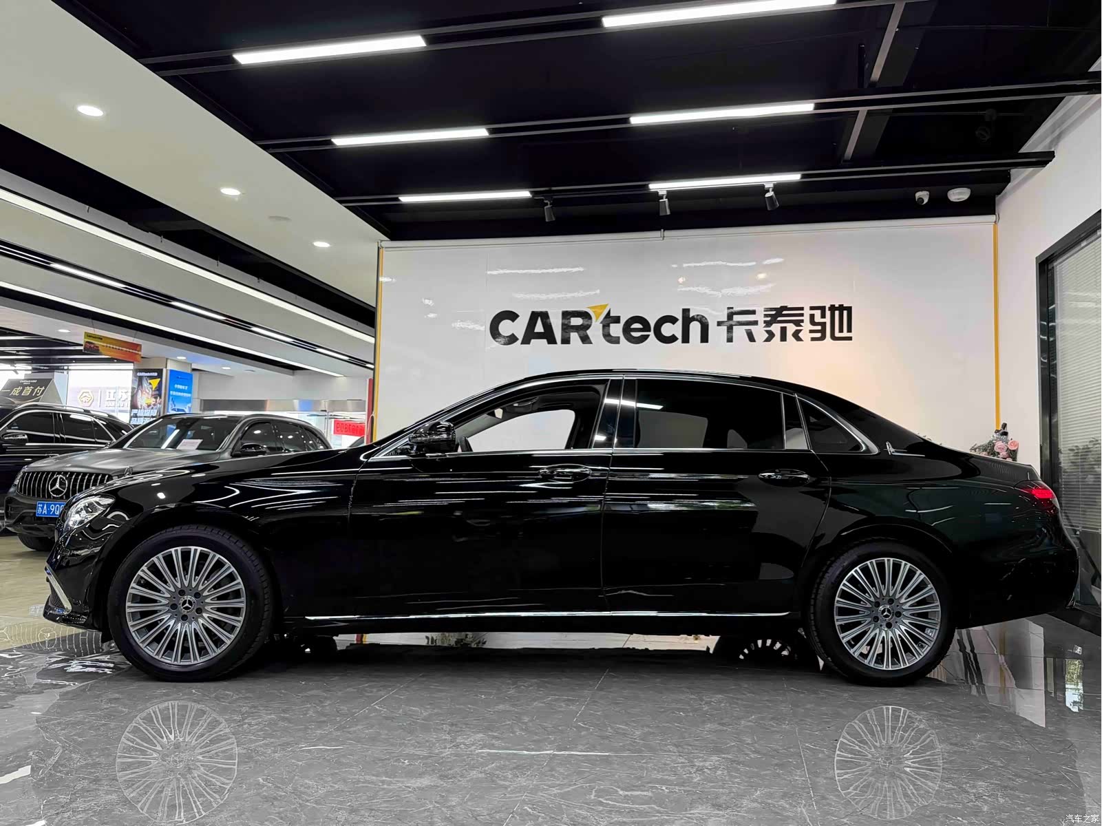 Mercedes-Benz E-Class, 2021 4