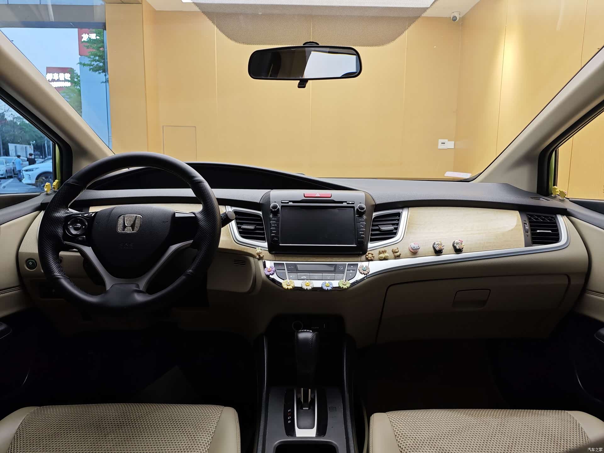 Honda Jade, 2014 19