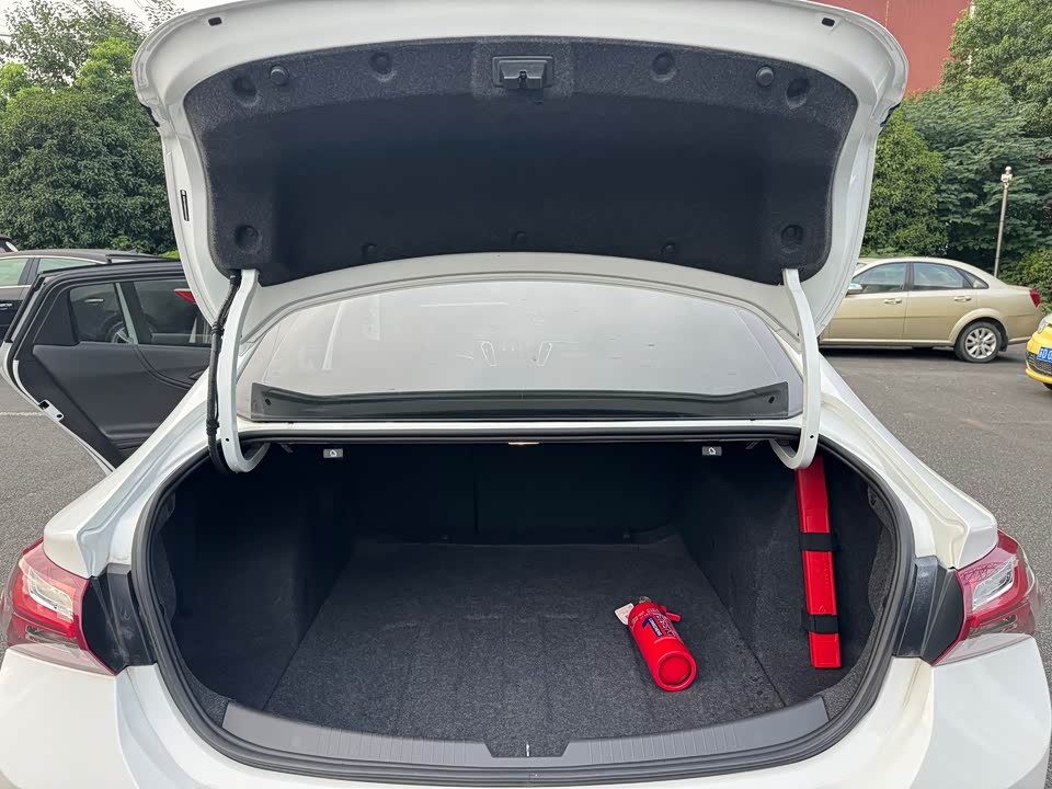 Chevrolet Mai Ruibao XL