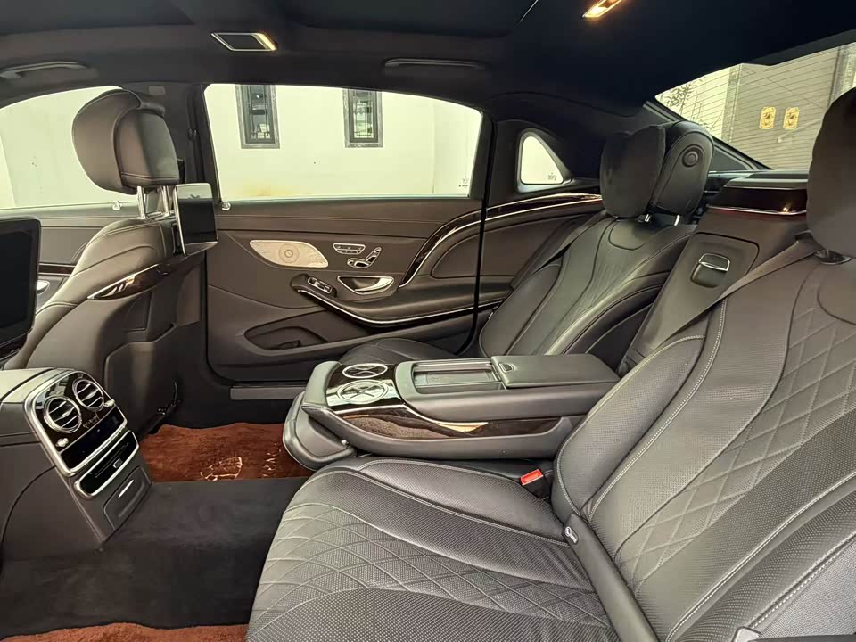 Mercedes-Benz Maybach S-class