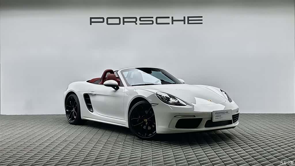 Porsche Boxster, 2024 3