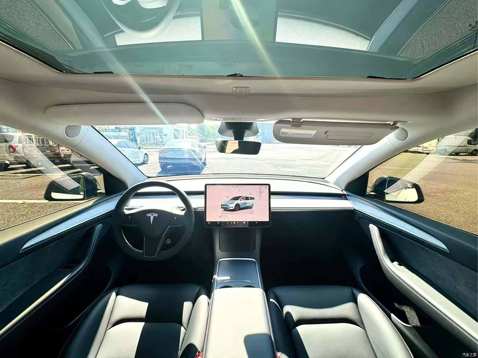 Tesla Model Y, 2024 все фото