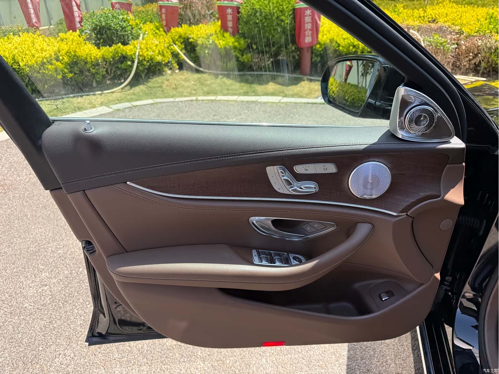 Mercedes-Benz E-Class, 2020 17