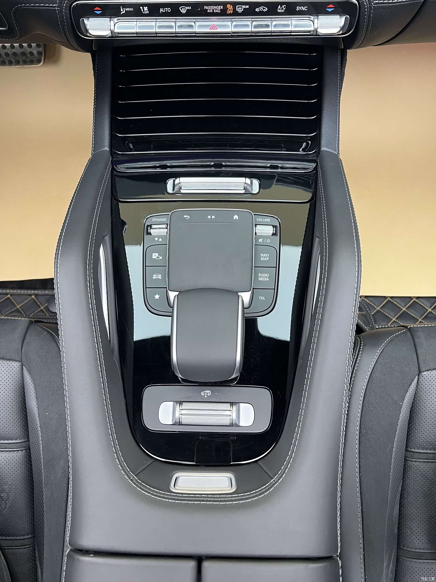 Mercedes-Benz GLE, 2023 37