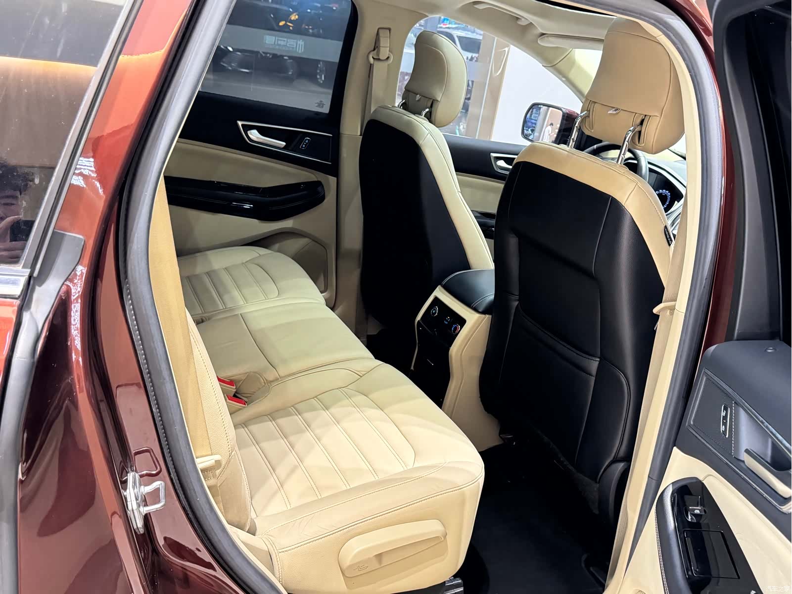 Ford Edge, 2017 18