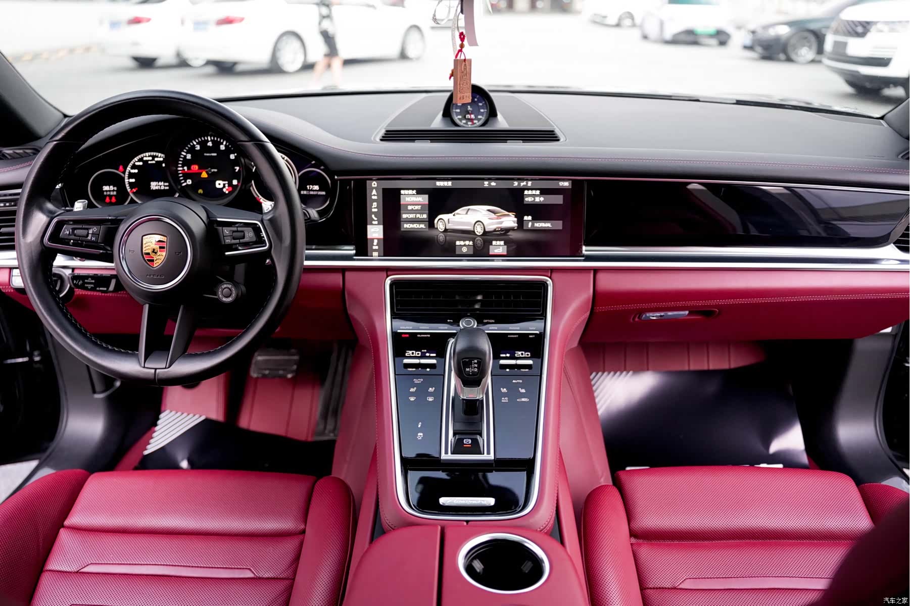 Porsche Panamera, 2022 17
