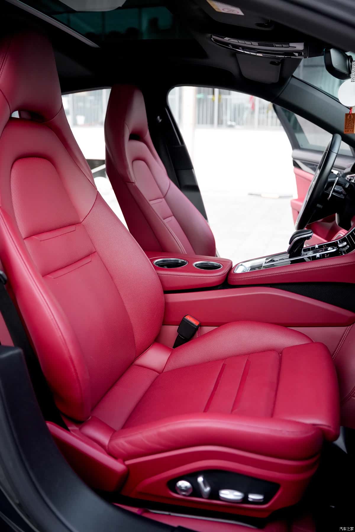 Porsche Panamera, 2022 13