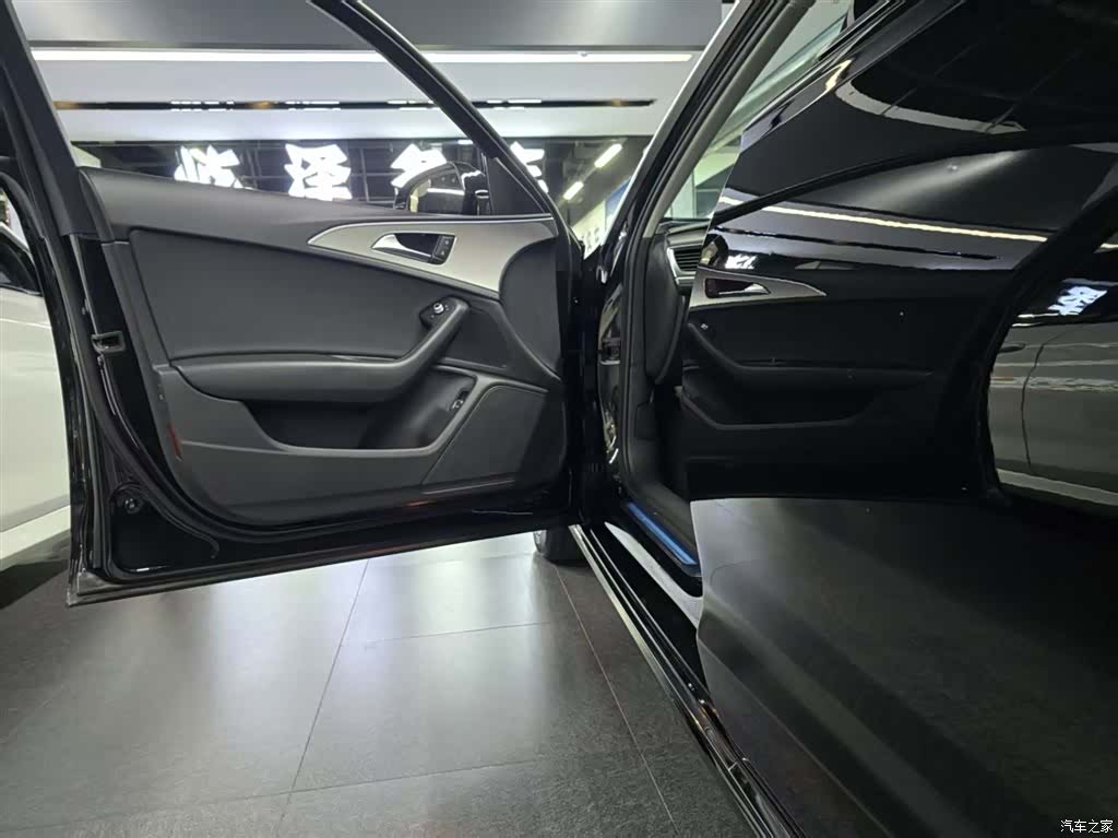 Audi A6L, 2018 все фото