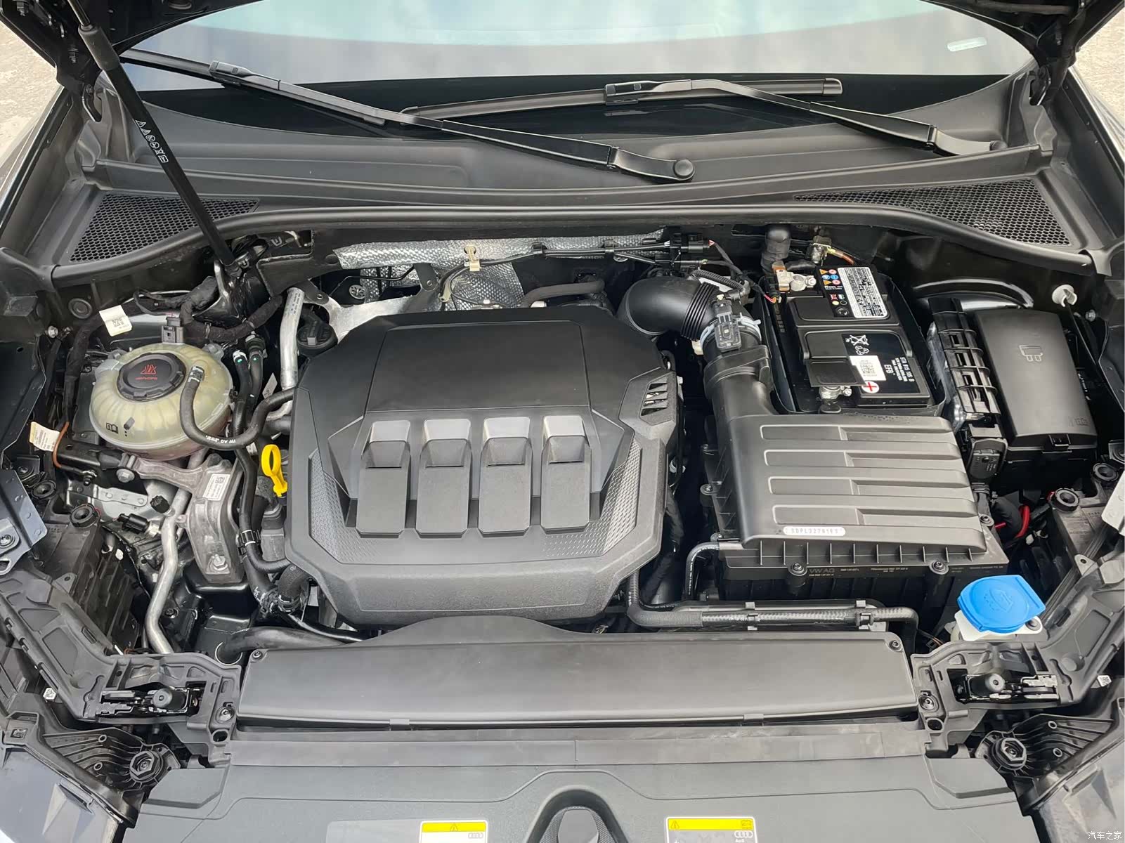 Audi Q3, 2021 21