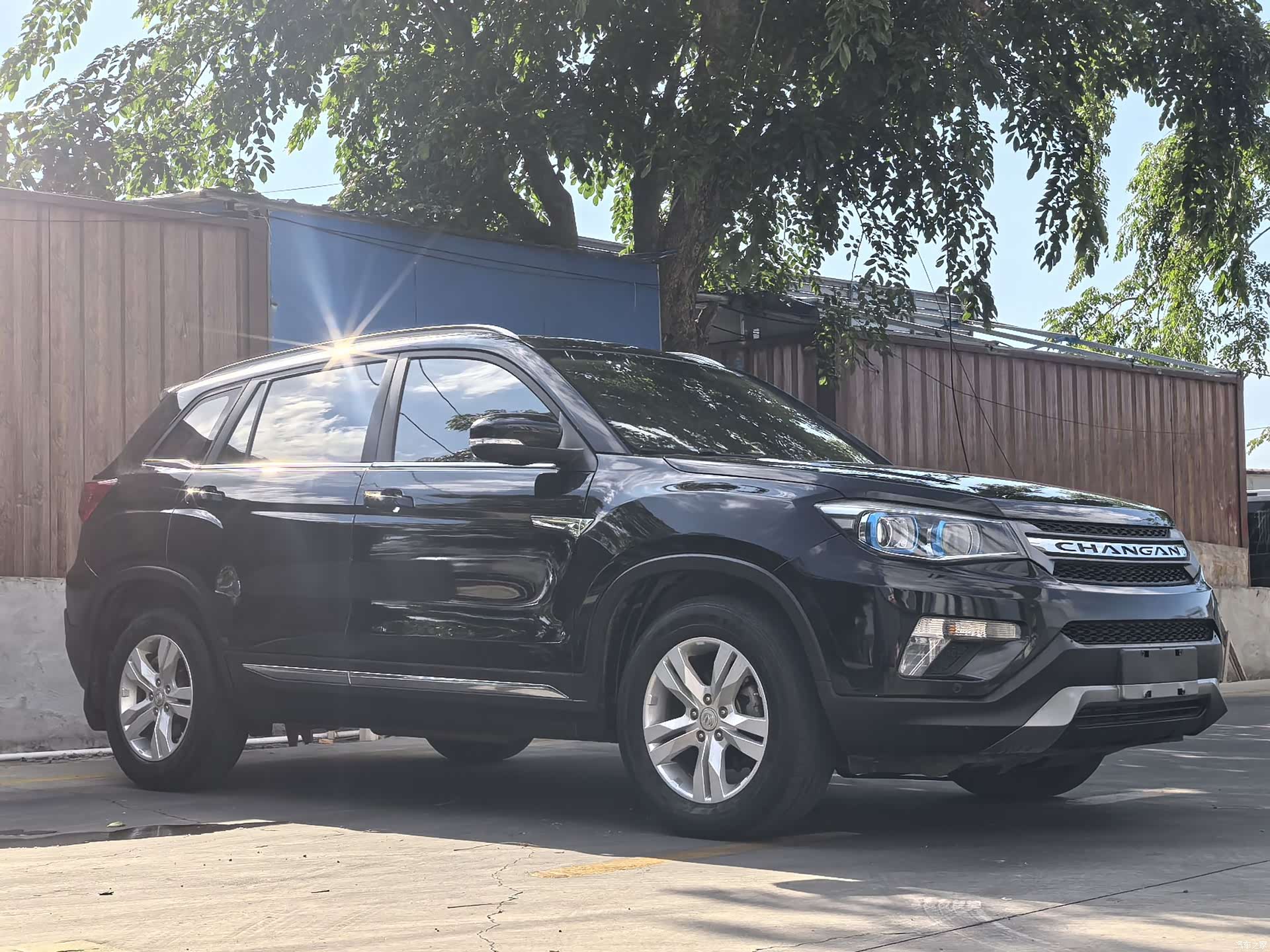 Changan CS75, 2016 3