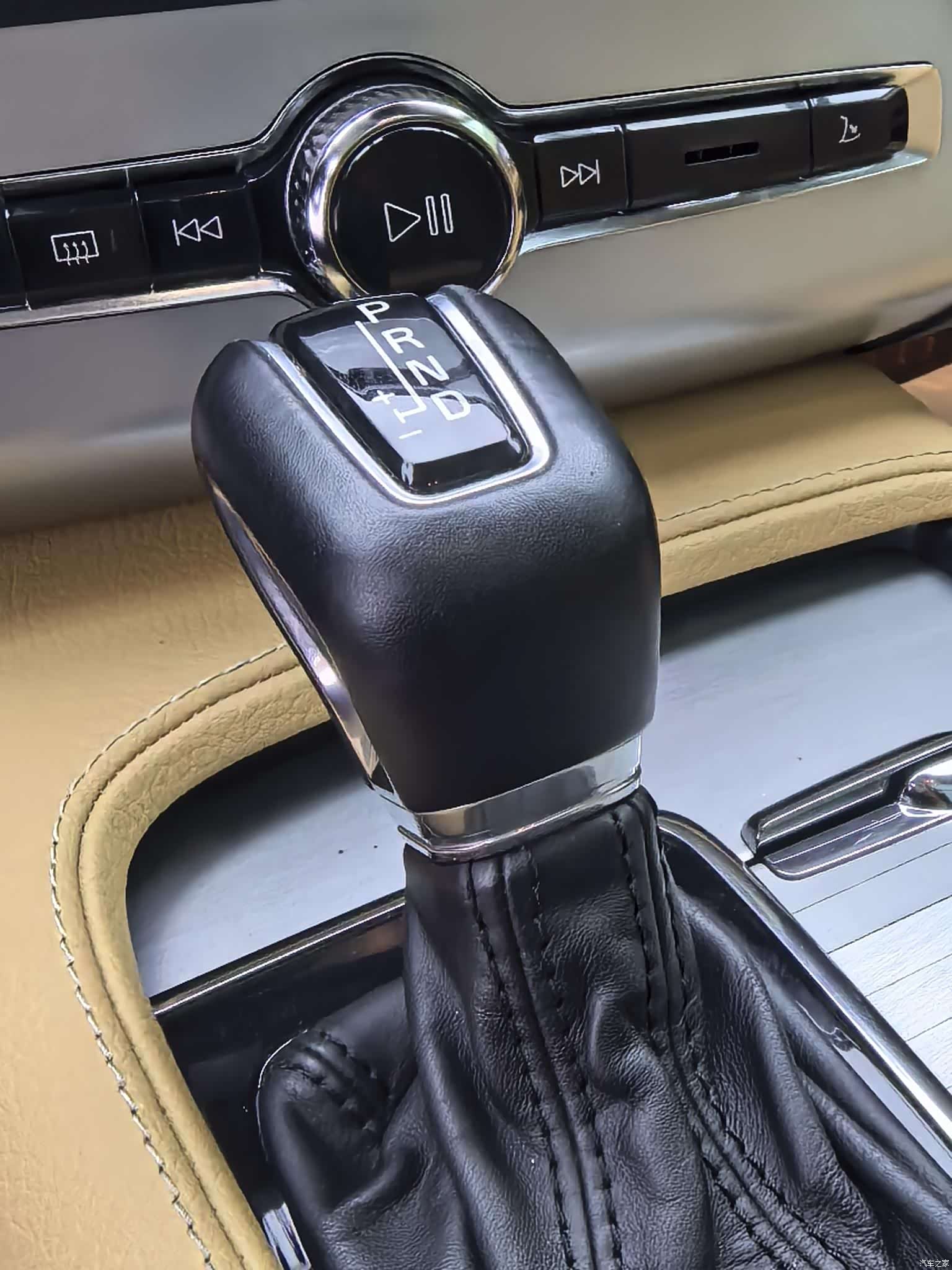 Volvo XC90, 2016 26