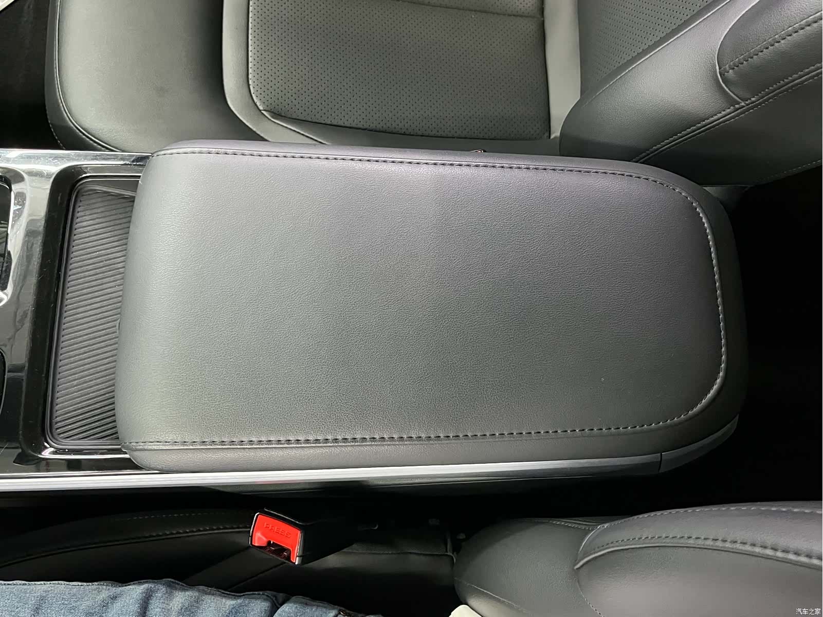 Wuling Starlight, 2024 12