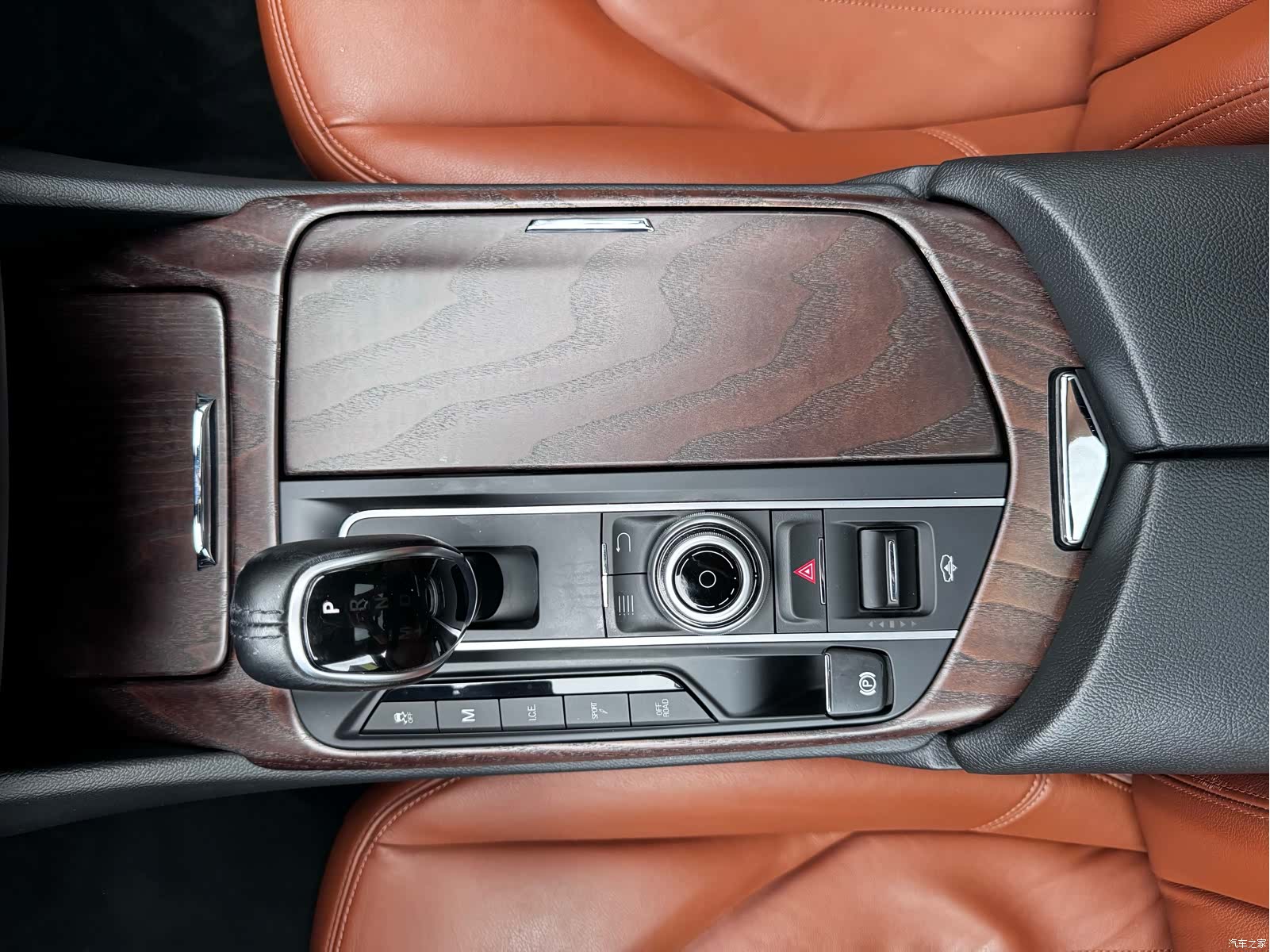 Maserati Levante, 2019 17