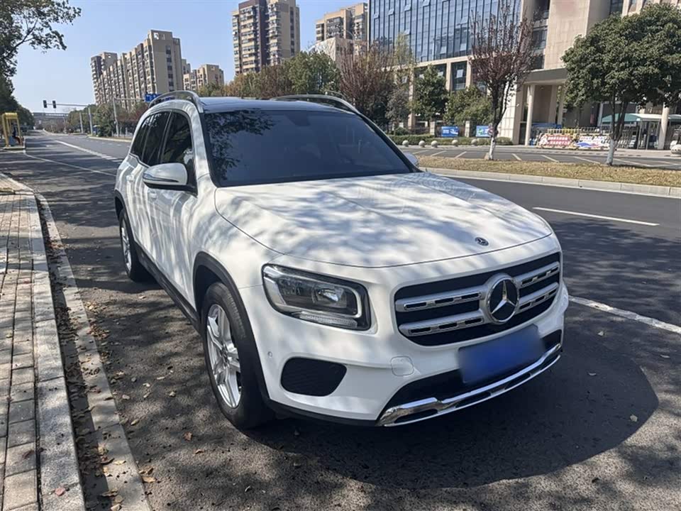 Mercedes-Benz GLB