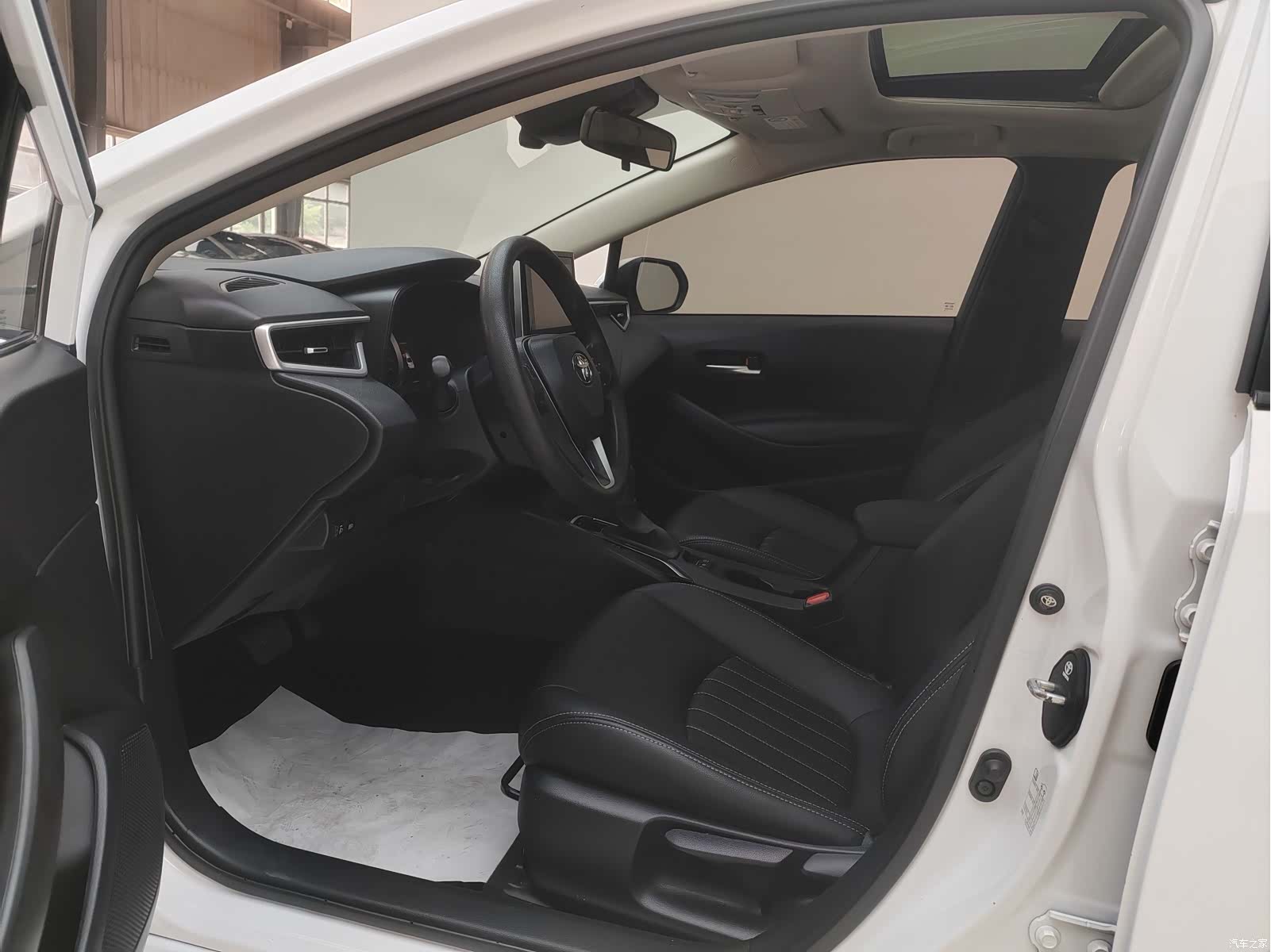 Toyota Corolla, 2022 8