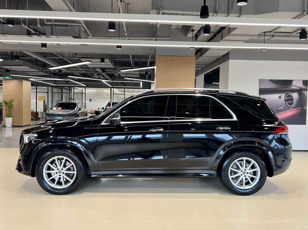 Mercedes-Benz GLE, 2021 3