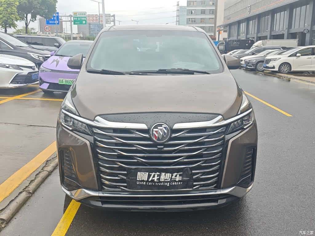 Buick GL8, 2023 9