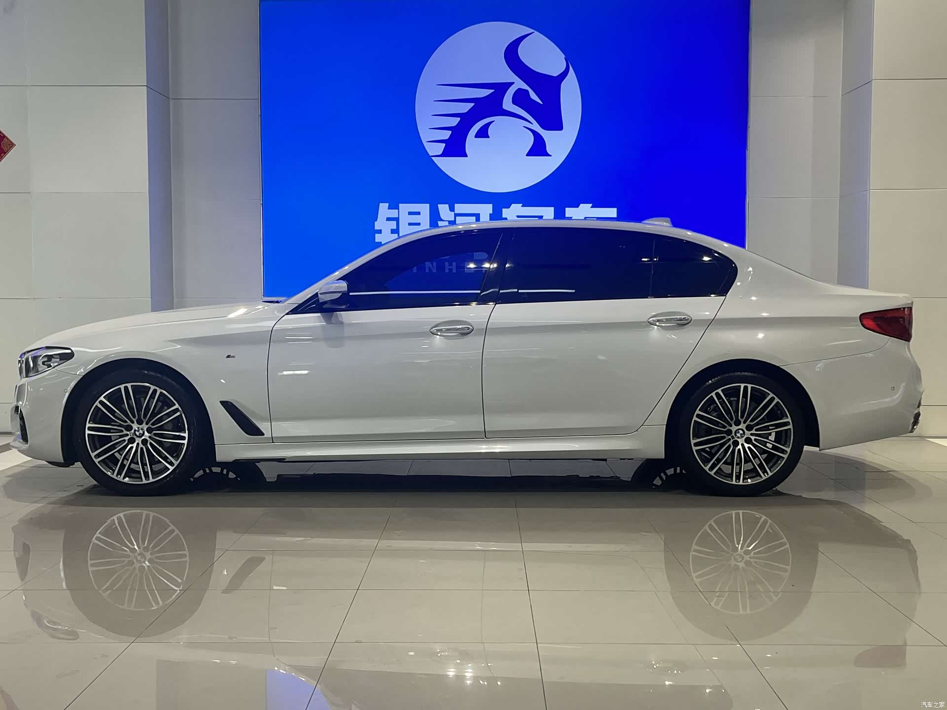 BMW 5 Series, 2018 4