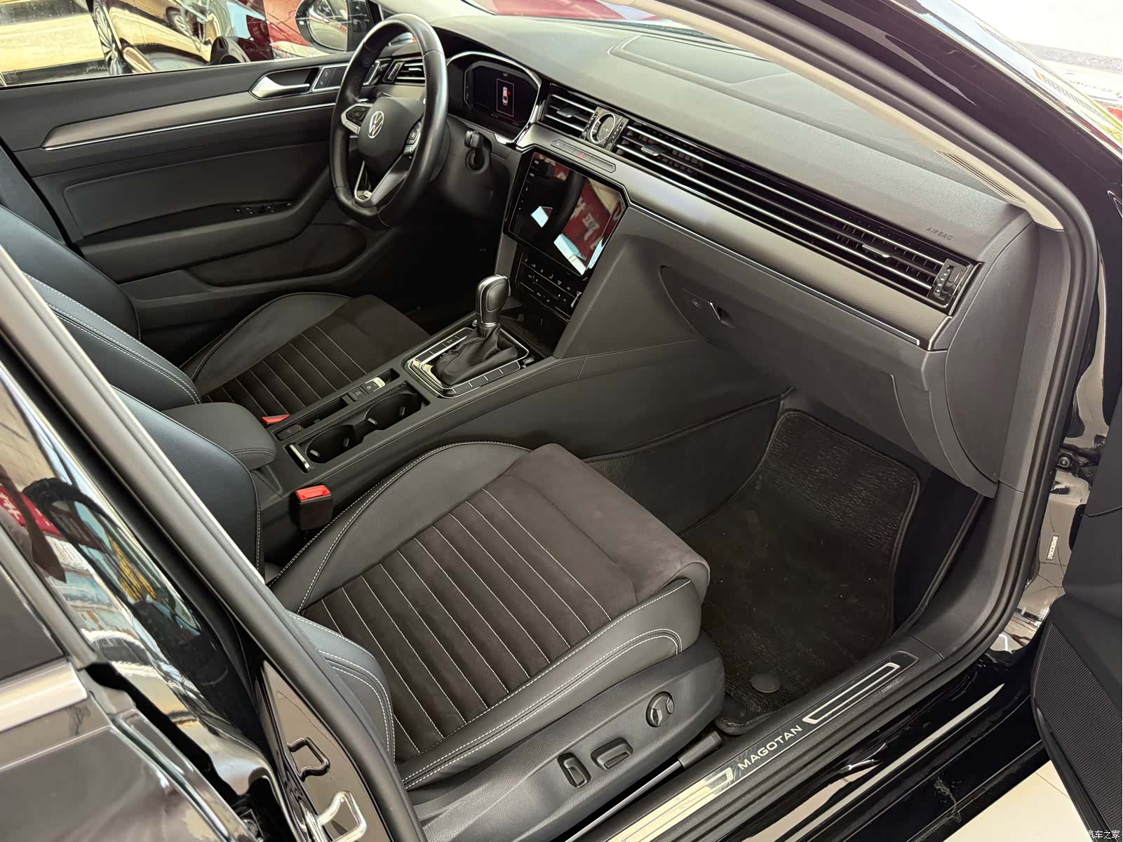 Volkswagen Magotan, 2022 12