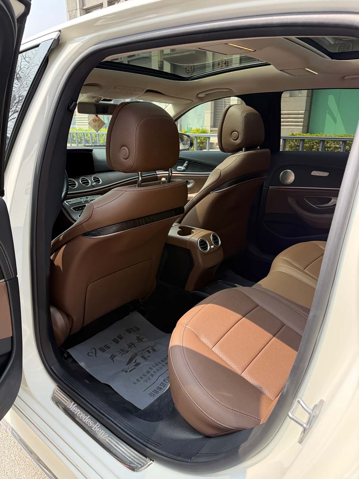Mercedes-Benz E-Class, 2019 7