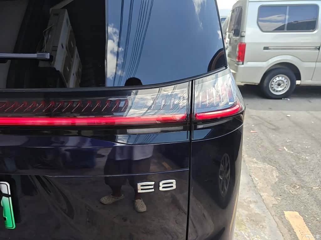 Trumpchi E8, 2024 8